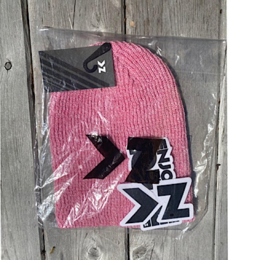 🌸 KZ Gear beanie 🌸
